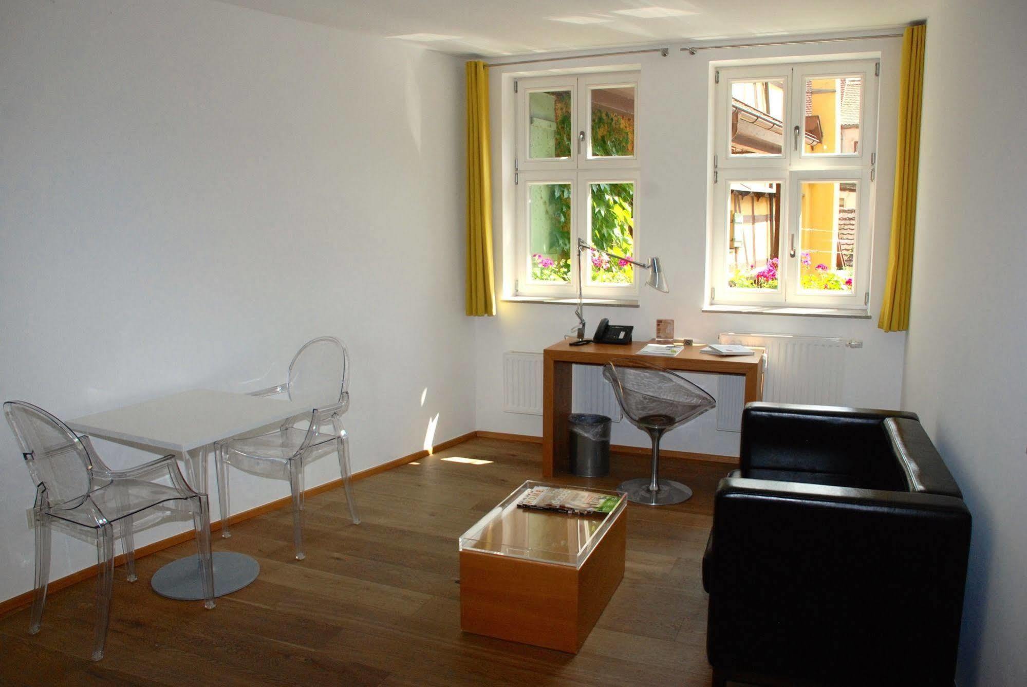 Hezelhof Hotel Dinkelsbühl Eksteriør billede